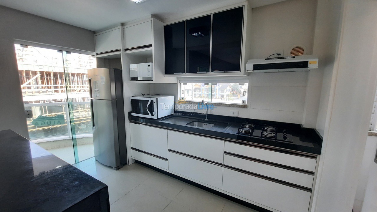 Apartamento para alquiler de vacaciones em Bombinhas (Praia de Bombas)