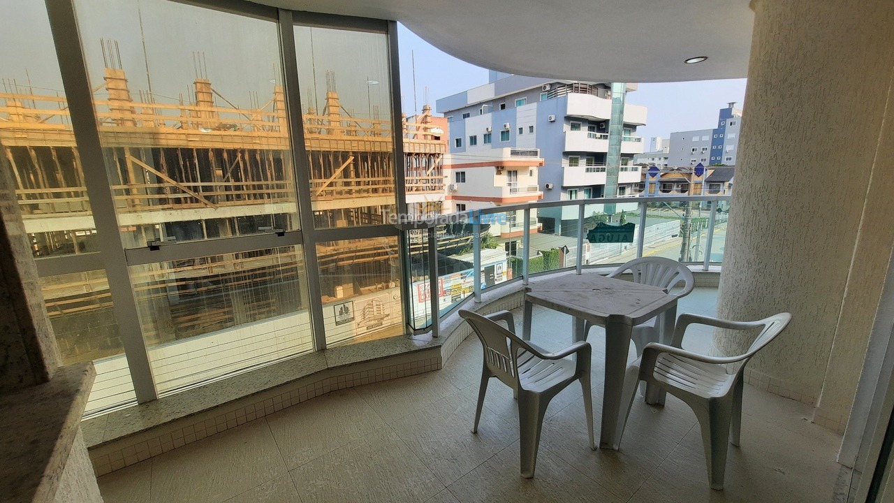 Apartamento para alquiler de vacaciones em Bombinhas (Praia de Bombas)