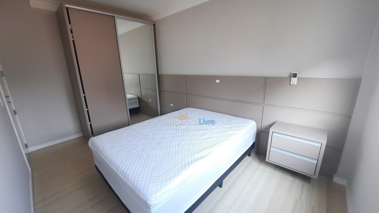 Apartamento para alquiler de vacaciones em Bombinhas (Praia de Bombas)