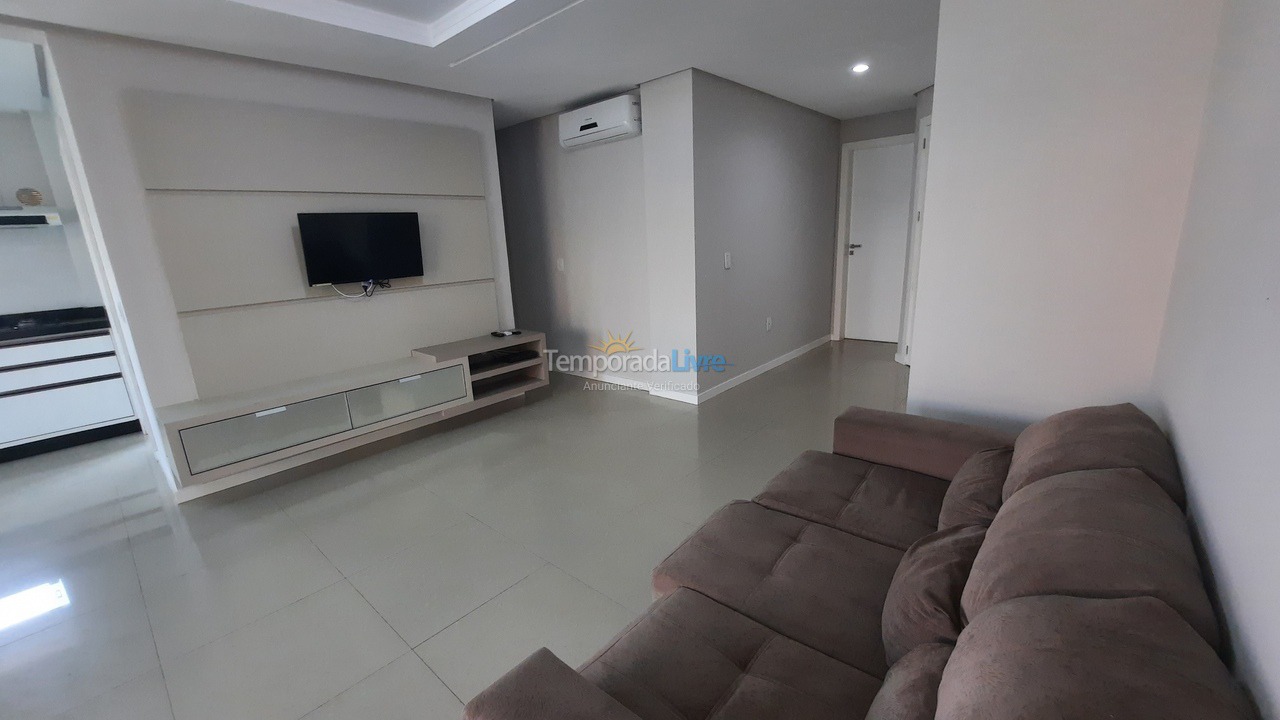 Apartamento para alquiler de vacaciones em Bombinhas (Praia de Bombas)