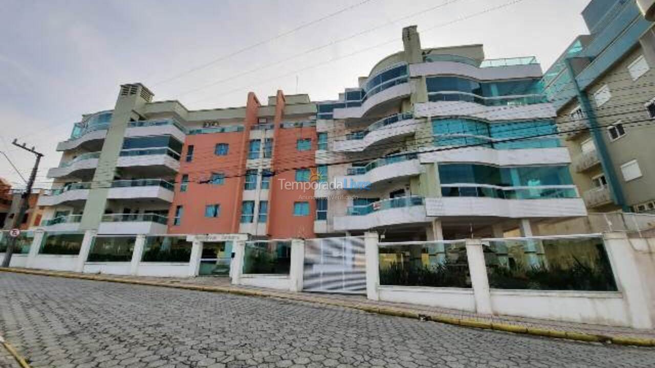 Apartment for vacation rental in Bombinhas (Praia de Bombas)