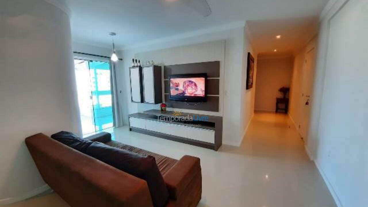 Apartment for vacation rental in Bombinhas (Praia de Bombas)