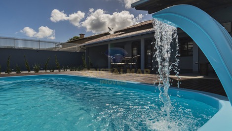 Casa para alugar em Bombinhas - Praia de Bombas