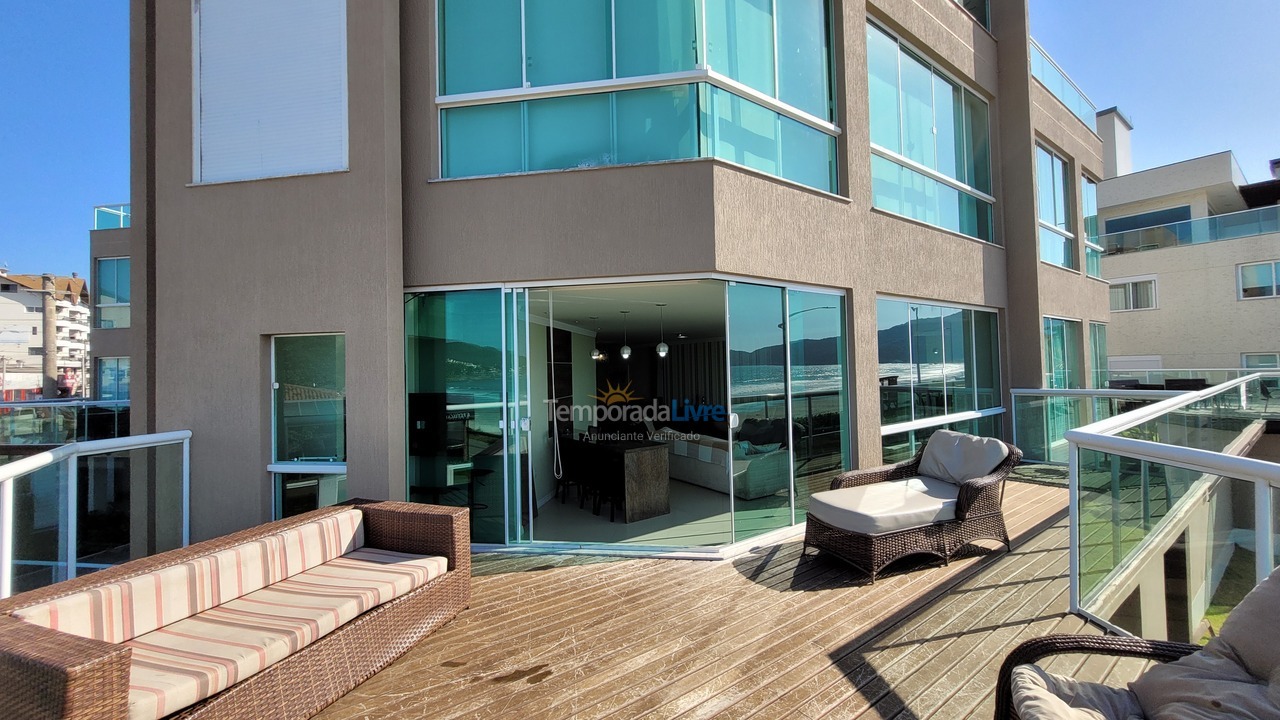 Apartamento para alquiler de vacaciones em Bombinhas (Praia de Bombas)