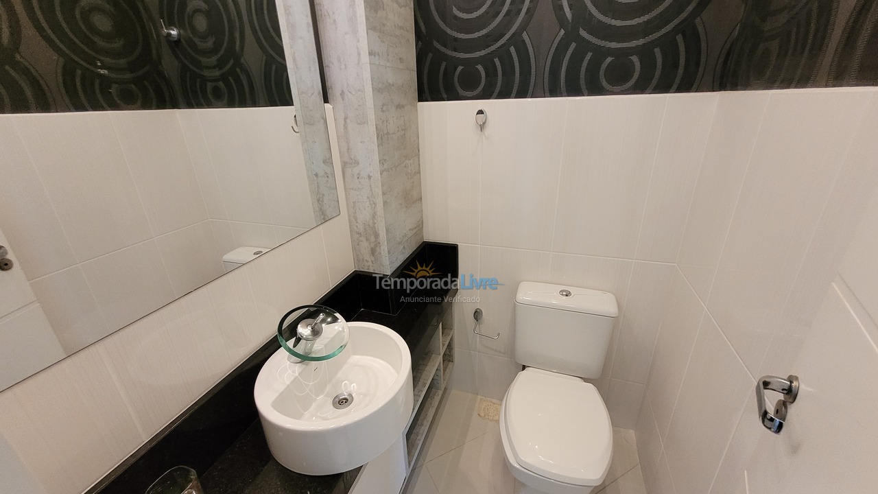 Apartamento para alquiler de vacaciones em Bombinhas (Praia de Bombas)