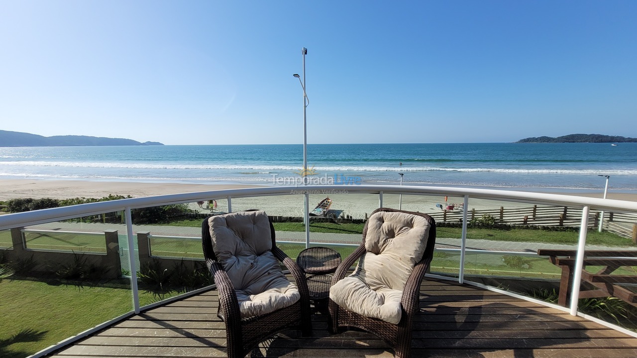 Apartamento para alquiler de vacaciones em Bombinhas (Praia de Bombas)