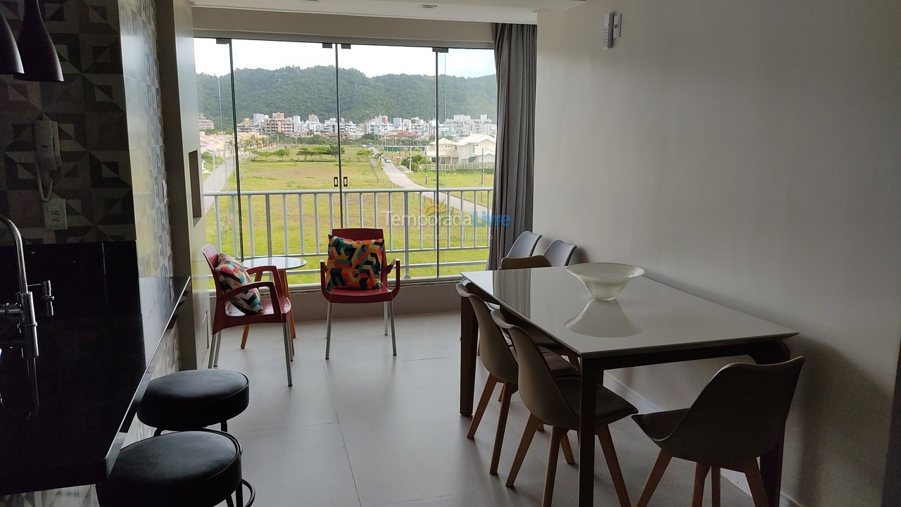 Apartment for vacation rental in Governador Celso Ramos (Praia de Palmas)