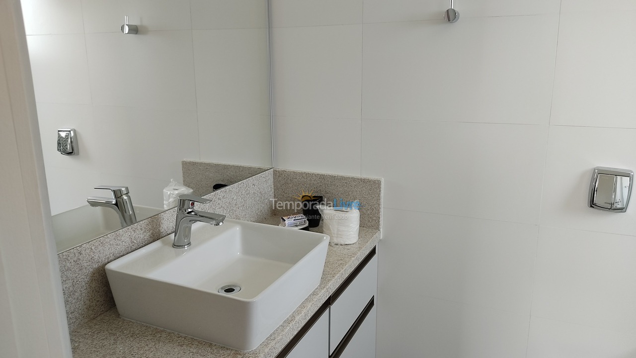 Apartment for vacation rental in Governador Celso Ramos (Praia de Palmas)