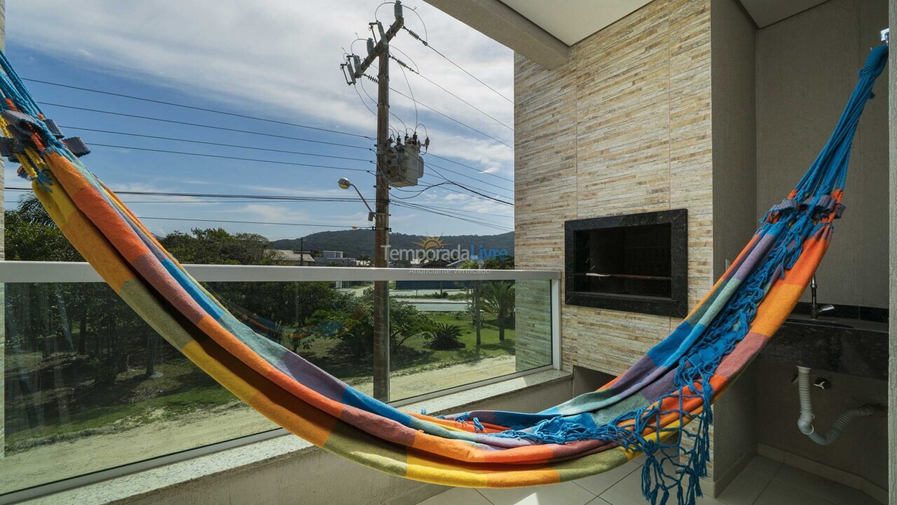 Apartment for vacation rental in Bombinhas (Mariscal)