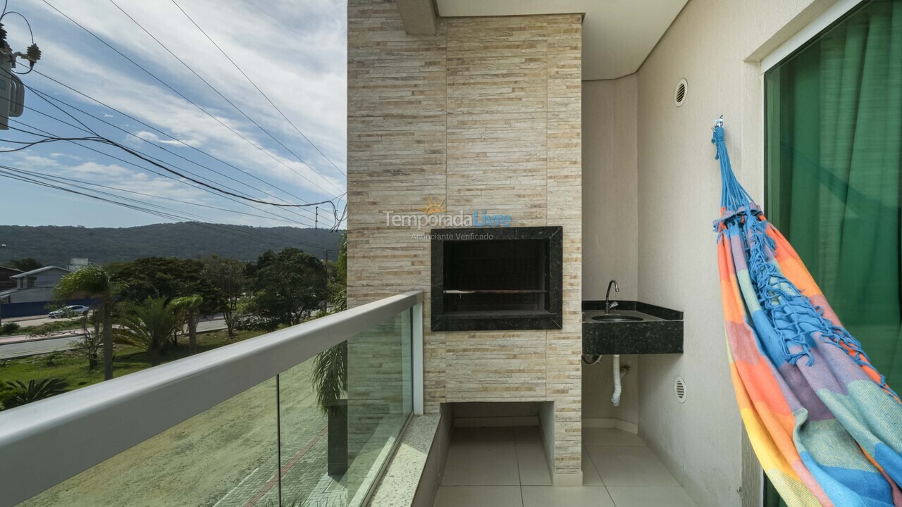 Apartment for vacation rental in Bombinhas (Mariscal)