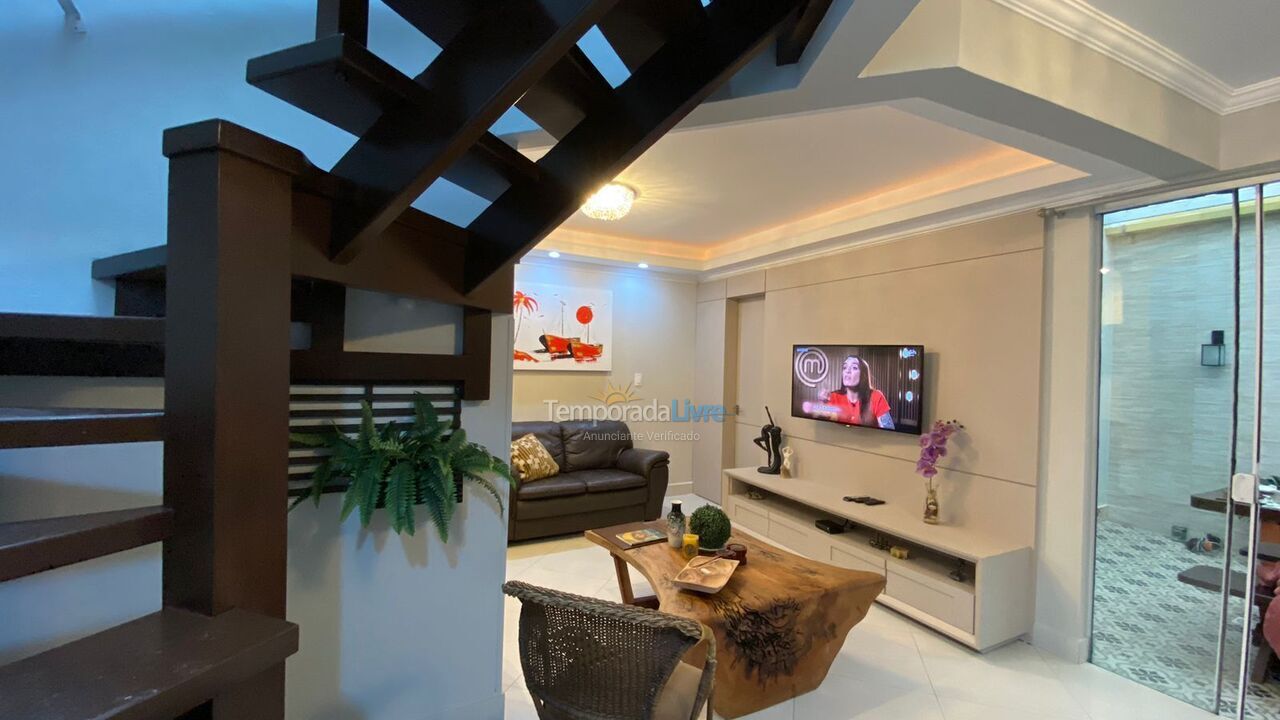 Casa para alquiler de vacaciones em Bombinhas (Praia de Bombas)