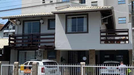 Casa para alugar em Bombinhas - Praia de Bombas