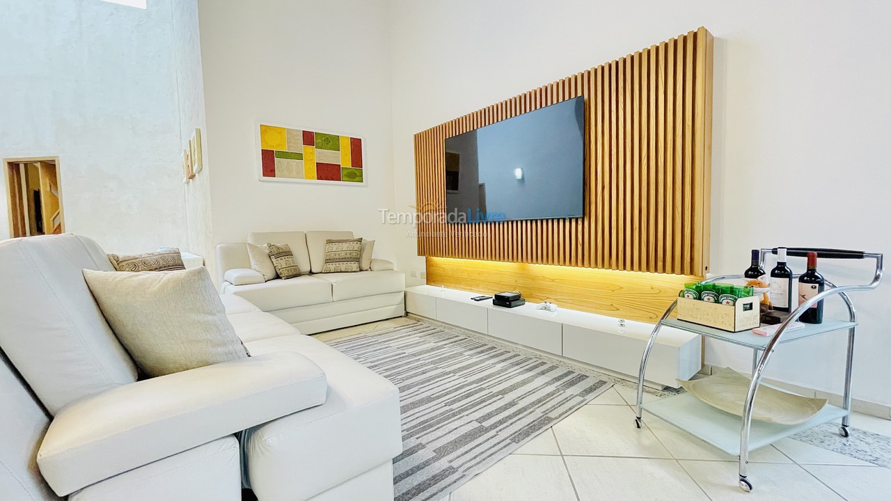 House for vacation rental in Guarujá (Praia do Pernambuco)