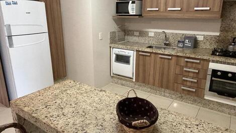 GREAT APARTMENT NEAR THE BEACH IN CENTRAL ITAPEMA