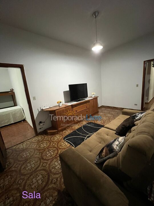 Casa para aluguel de temporada em Olímpia (Jardim Glória)