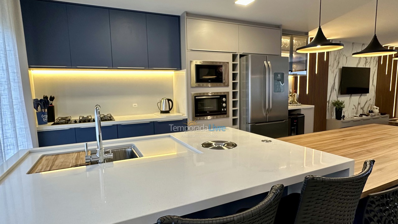 House for vacation rental in São Francisco do Sul (Enseada)