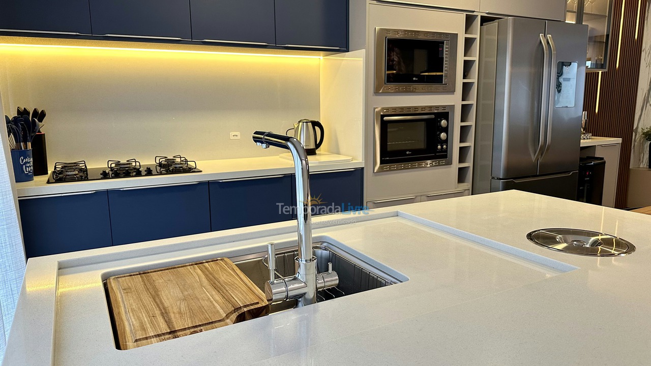 House for vacation rental in São Francisco do Sul (Enseada)