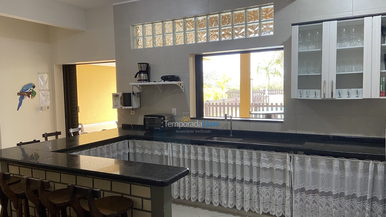 House for vacation rental in Guaratuba (Barra do Saí)