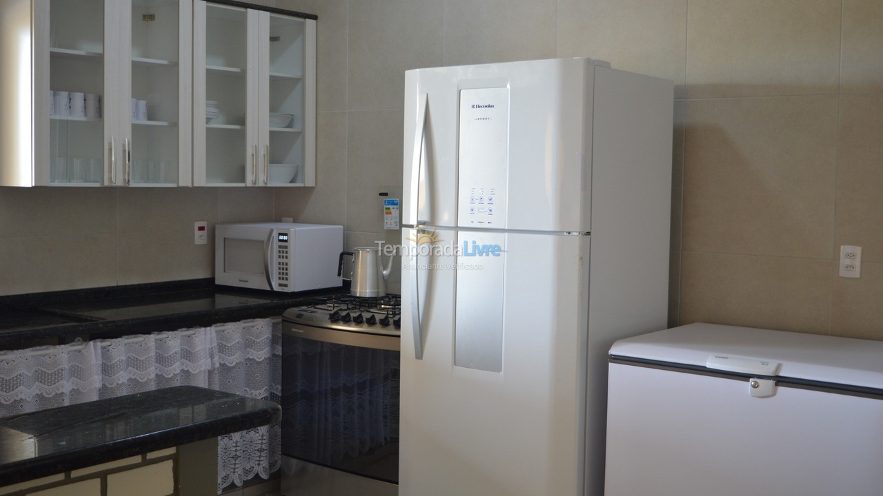 House for vacation rental in Guaratuba (Barra do Saí)