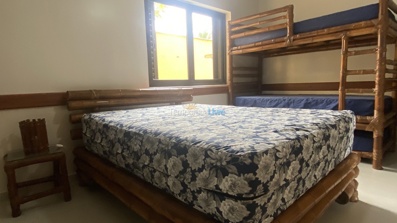 House for vacation rental in Guaratuba (Barra do Saí)