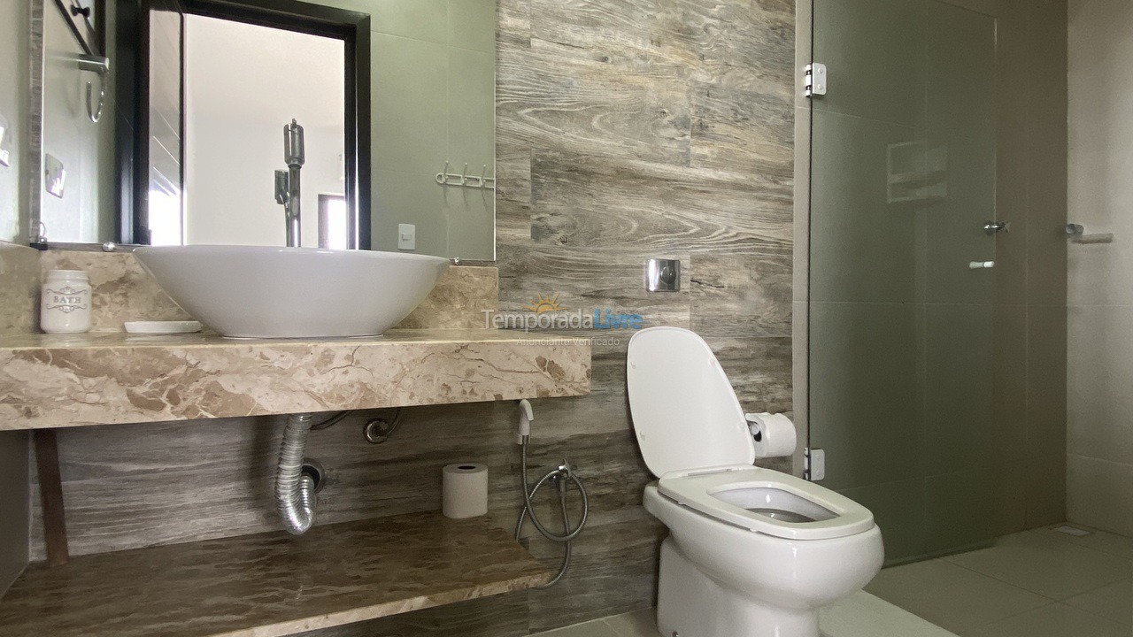 House for vacation rental in Guaratuba (Barra do Saí)