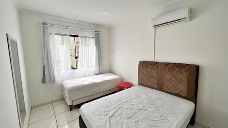 Ed. Sommer: 2 dormitorios / piscina y barbacoa privada / aire acondicionado /