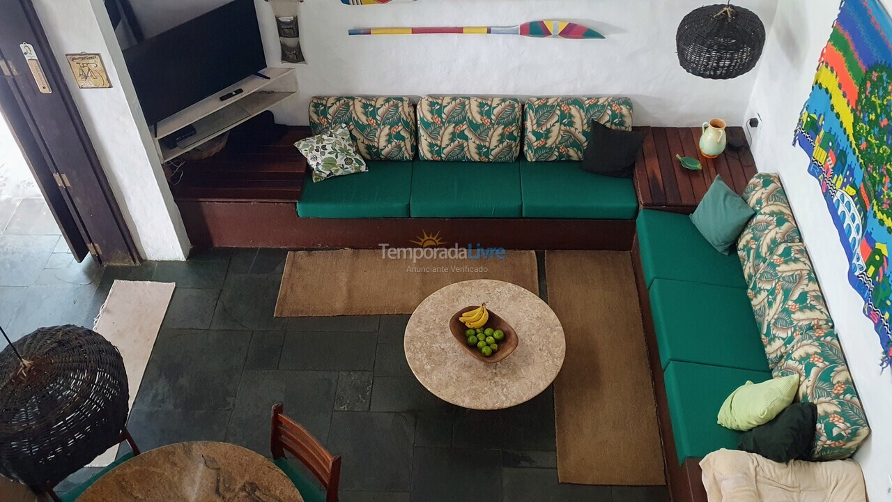 Casa para aluguel de temporada em Ubatuba (Praia das Toninhas)