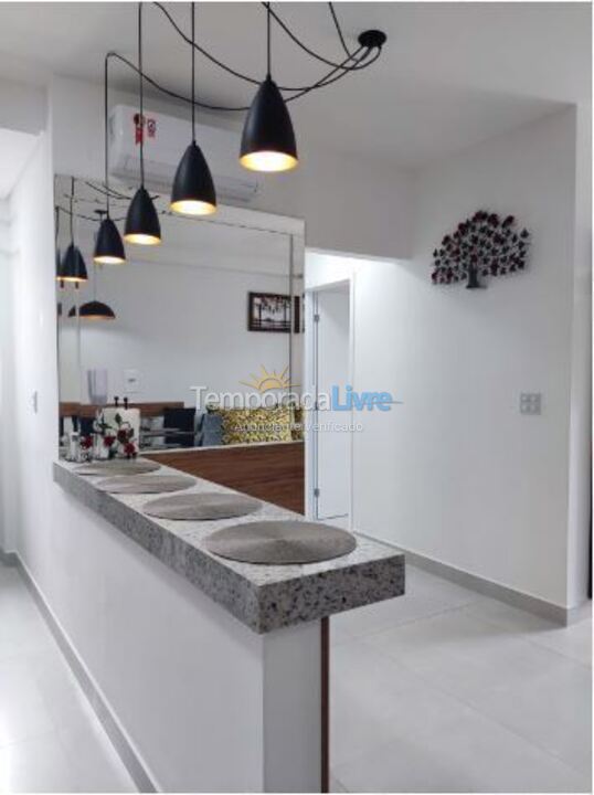 Apartamento para aluguel de temporada em Ubatuba (Praia Grande)