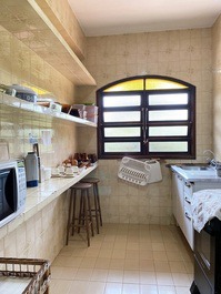 Beachfront for 12 people, 3 bedrooms- WIFI - Maranduba -Ubatuba