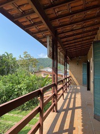 Beachfront for 12 people, 3 bedrooms- WIFI - Maranduba -Ubatuba