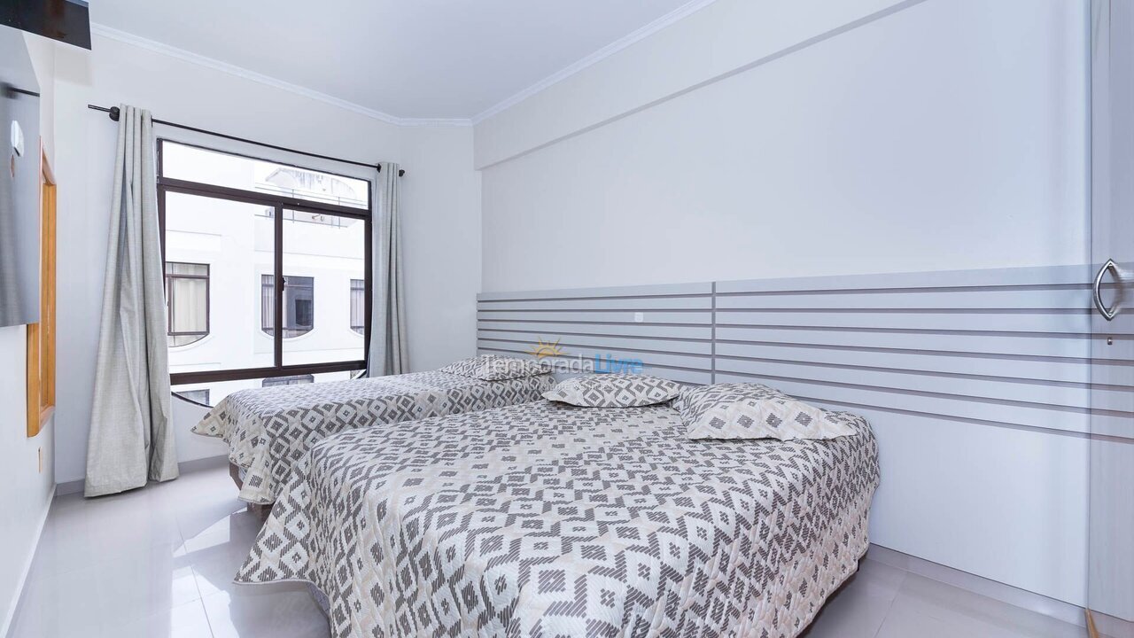 Apartment for vacation rental in Bombinhas (Praia de Bombas)