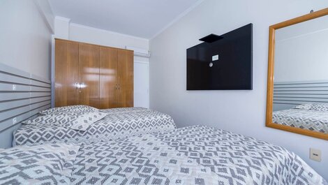 TRIPLEX WITH POOL FACING THE SEA 🏊🏻‍♂️🌊☀️ 04 ROOMS, 10 PEOPLE IN BOMBAS