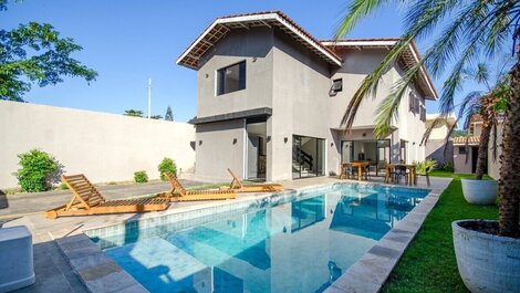 Casa para alugar em Guarujá - Praia do Pernambuco