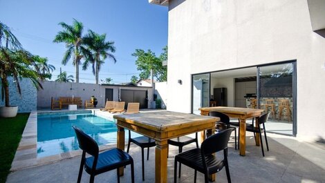 Casa perfecta para 21 personas a 250m del mar Seguridad 24 horas