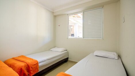 Linda Casa com piscina no Guarujá para 16 pessoas