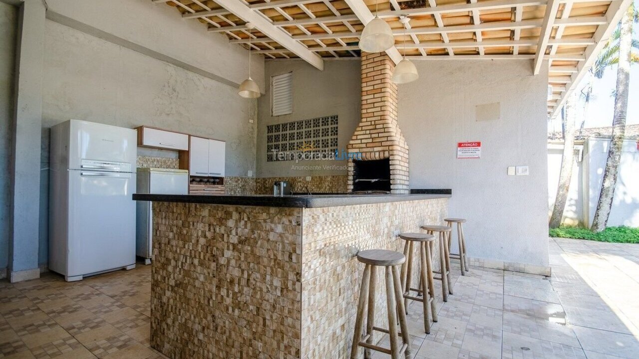 Casa para aluguel de temporada em Guarujá (Praia do Pernambuco)