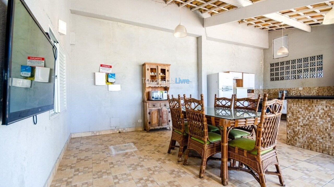 Casa para aluguel de temporada em Guarujá (Praia do Pernambuco)