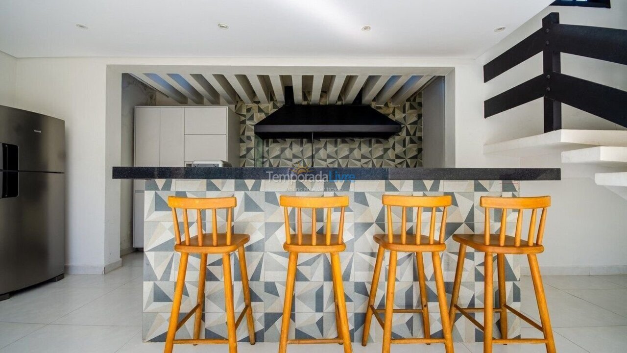 Casa para alquiler de vacaciones em Guarujá (Praia do Pernambuco)