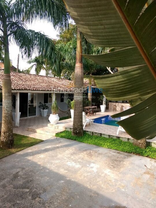 Casa para aluguel de temporada em Guarujá (Praia do Pernambuco)