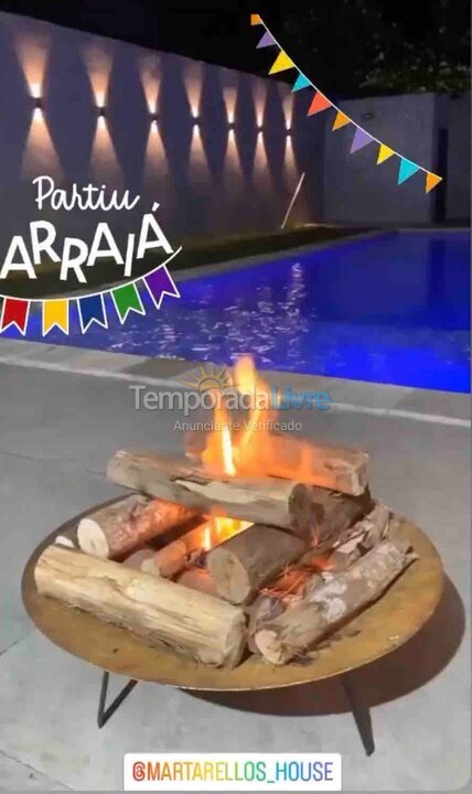 Casa para alquiler de vacaciones em Guarujá (Praia do Pernambuco)