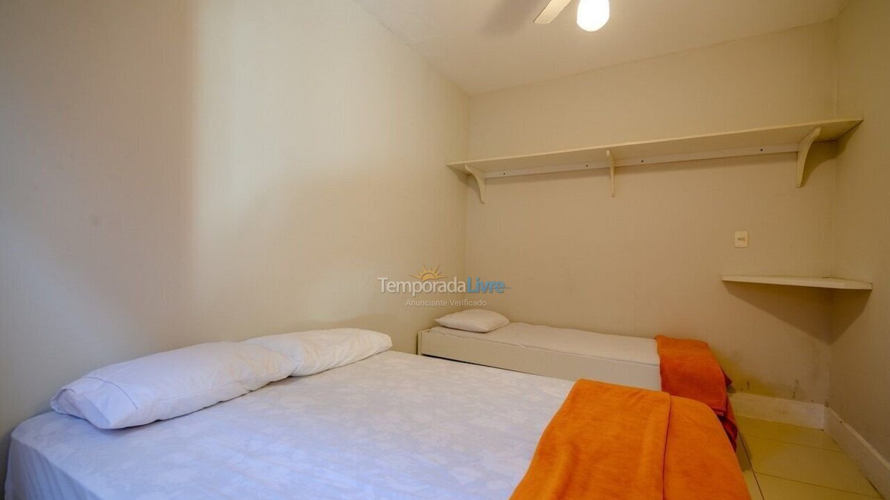 House for vacation rental in Guarujá (Praia do Pernambuco)