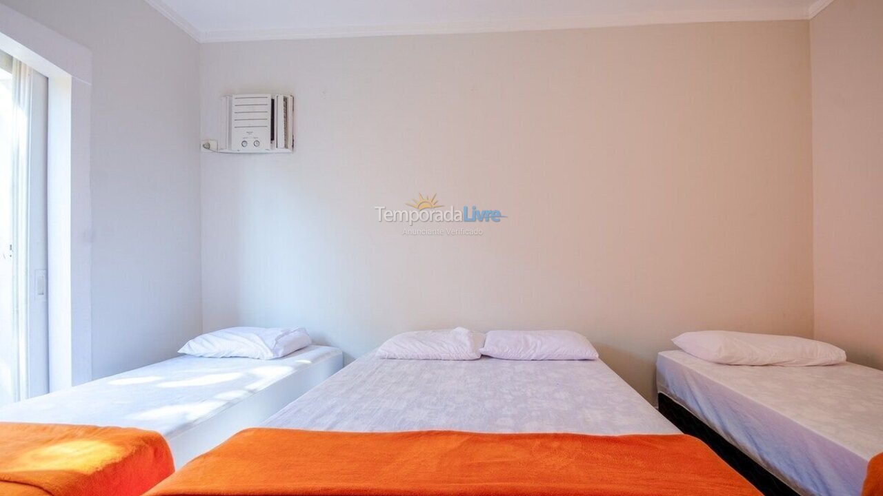 House for vacation rental in Guarujá (Praia do Pernambuco)