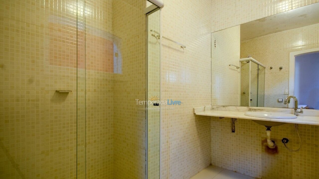 House for vacation rental in Guarujá (Praia do Pernambuco)