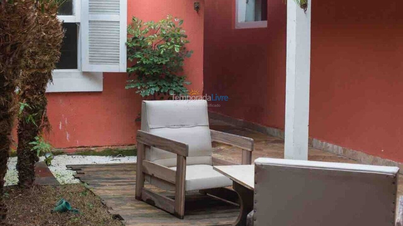 House for vacation rental in Guarujá (Praia do Pernambuco)