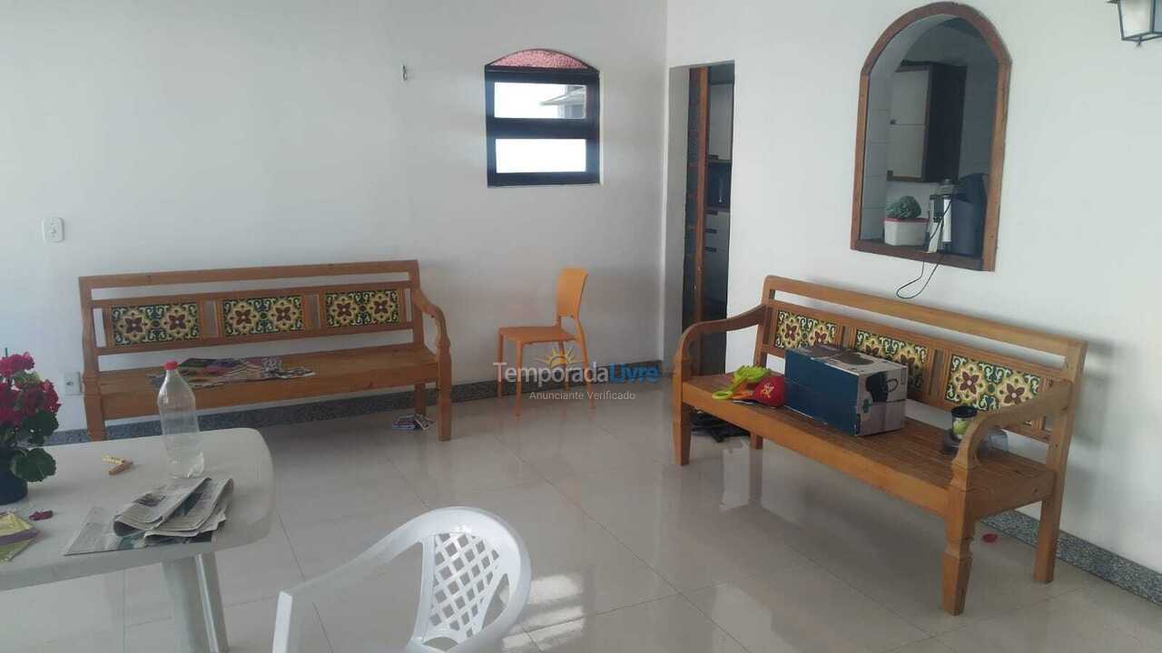 Apartamento para aluguel de temporada em Cabo Frio (Braga)