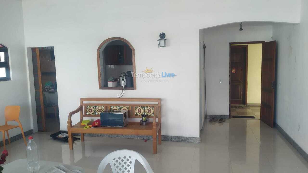 Apartamento para aluguel de temporada em Cabo Frio (Braga)