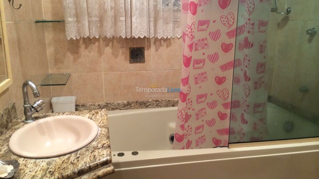 Apartment for vacation rental in Cabo Frio (Praia do Forte)