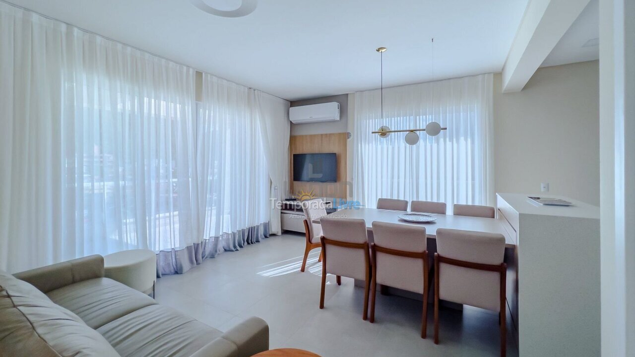 Apartment for vacation rental in Bombinhas (Canto Grande)