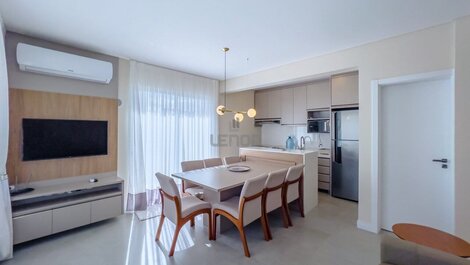 259 - Beautiful Penthouse, 50m from Canto Grande beach