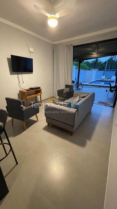 Casa para alquiler de vacaciones em Bertioga (Boraceia)